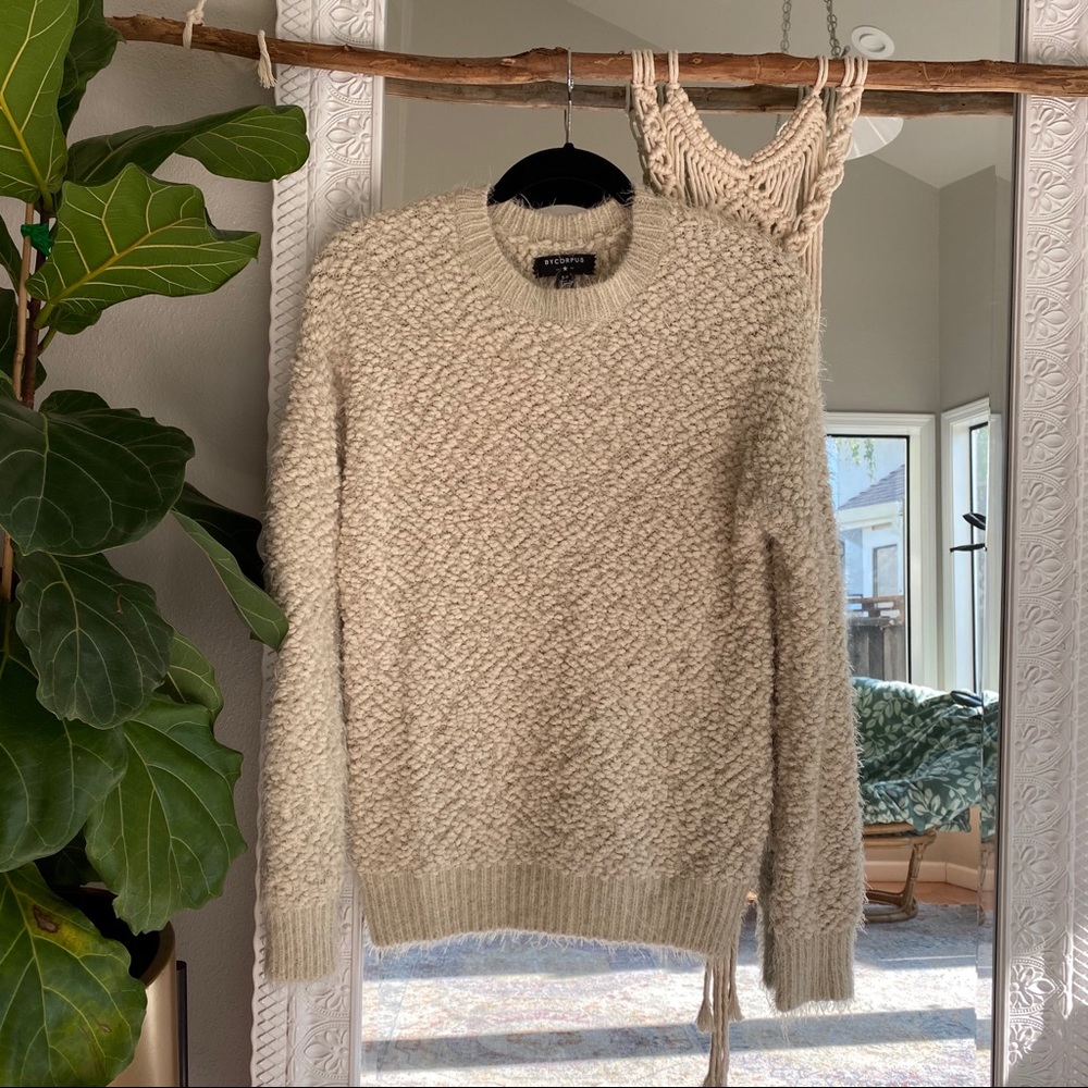 Fuzzy Cream Urban Outfitters ByCorpus Sweater
